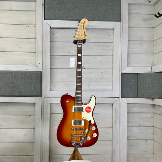 Squier Paranormal Troublemaker Telecaster Deluxe with Bigsby in Honey Sunburst