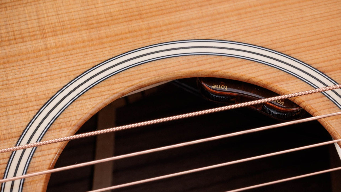 Taylor Gold Label Super Auditorium 714e Electric Acoustic Guitar to Order