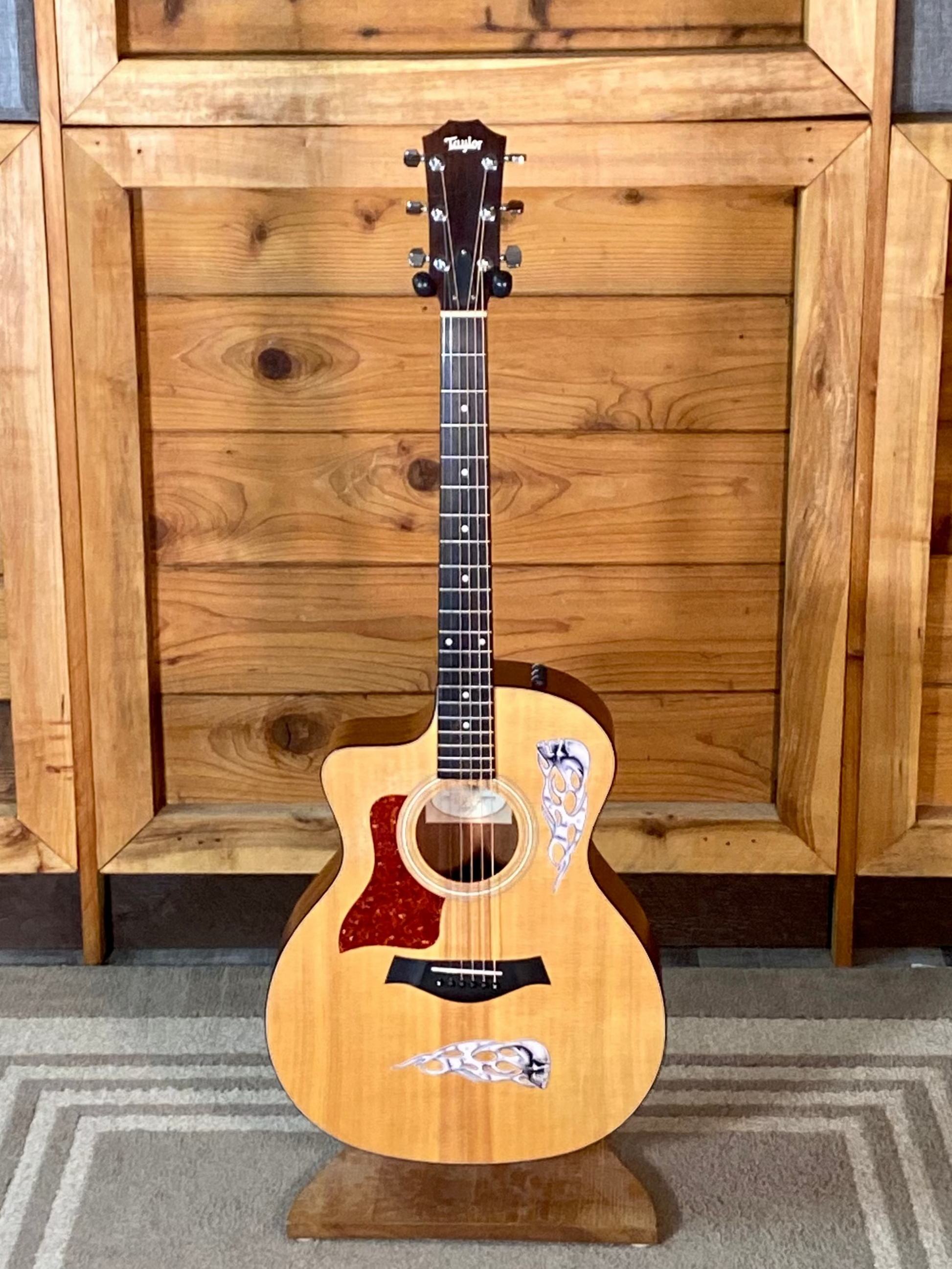 Taylor 114ce Lefty (2014) Electric Acoustic Guitar USED 