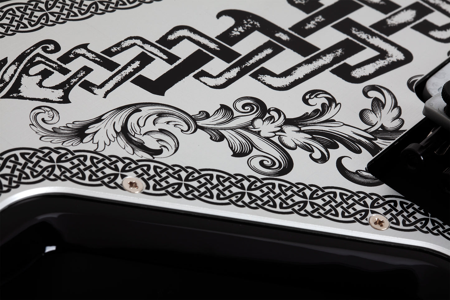 Wylde Audio IRONWORKS Viking FR Gloss Black PRE ORDER