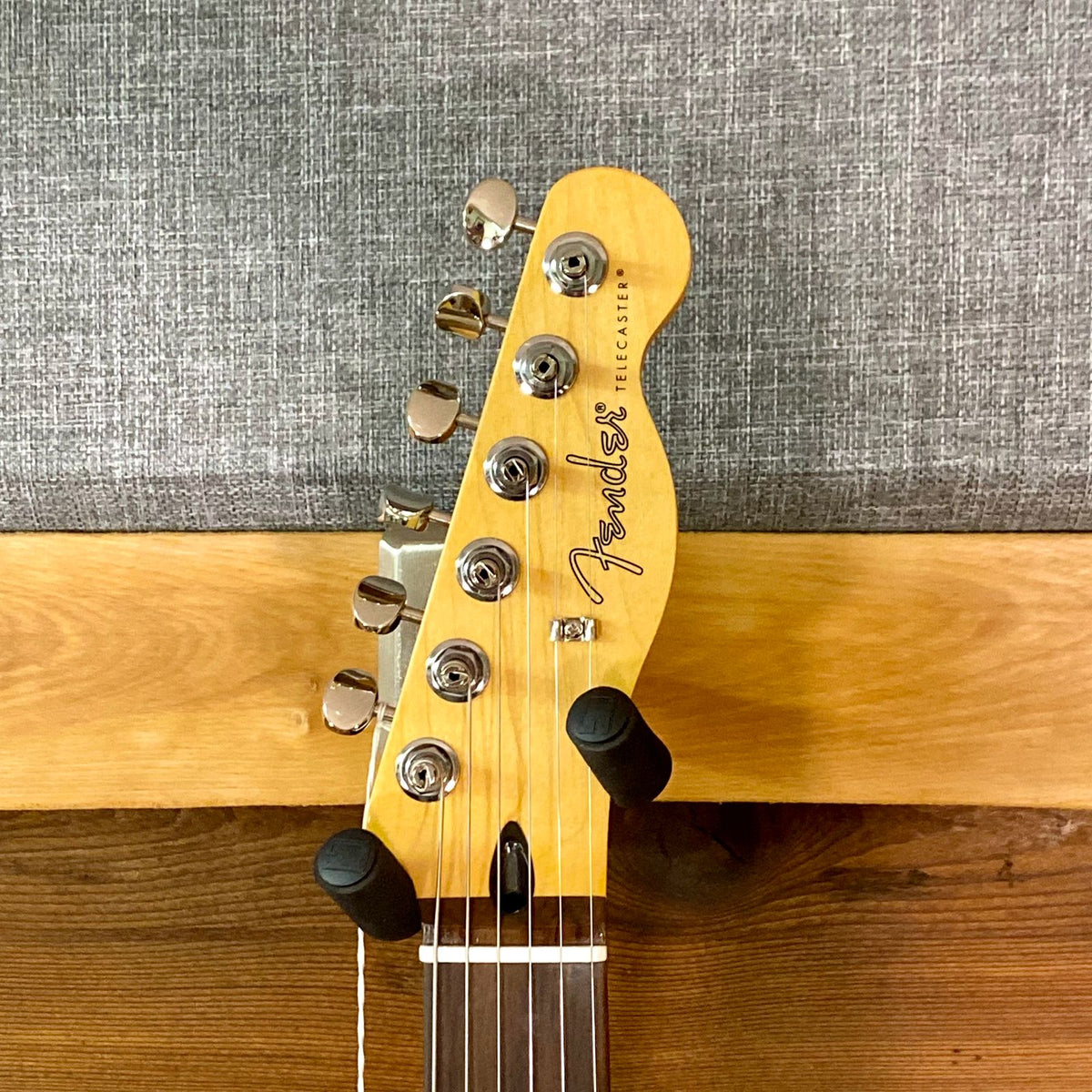 Fender Player II Telecaster With Rosewood Fingerboard in Birch Green