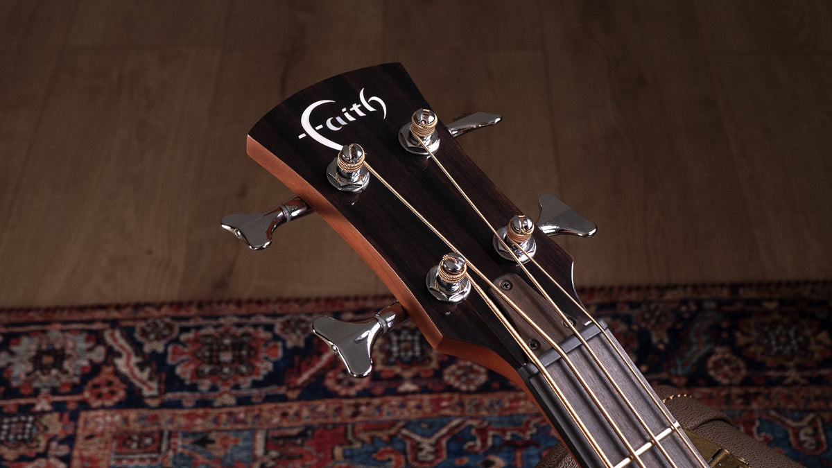 Faith Natural Titan Acoustic Bass Electro, headstock