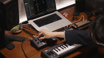 KORG microAUDIO 722 Audio Interface w/Analog Filter PRE ORDER