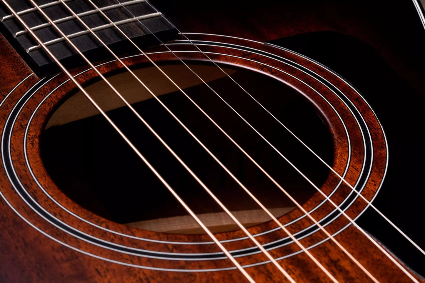 Taylor 322ce 2026 Grand Concert Tropical Mahogany Electric-Acoustic Guitar with Case
