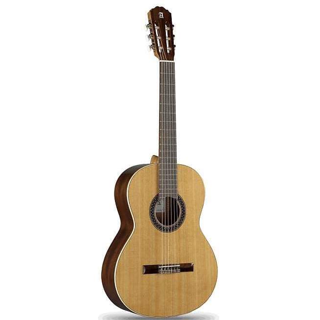 Alhambra 1C Regular Classical Guitar